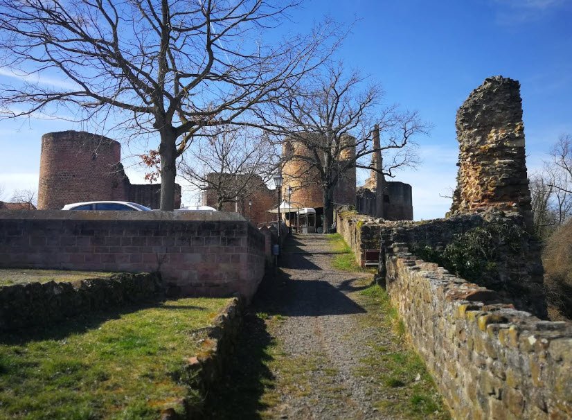 Neuleiningen Castle, Neuleiningen, Germany, Germany